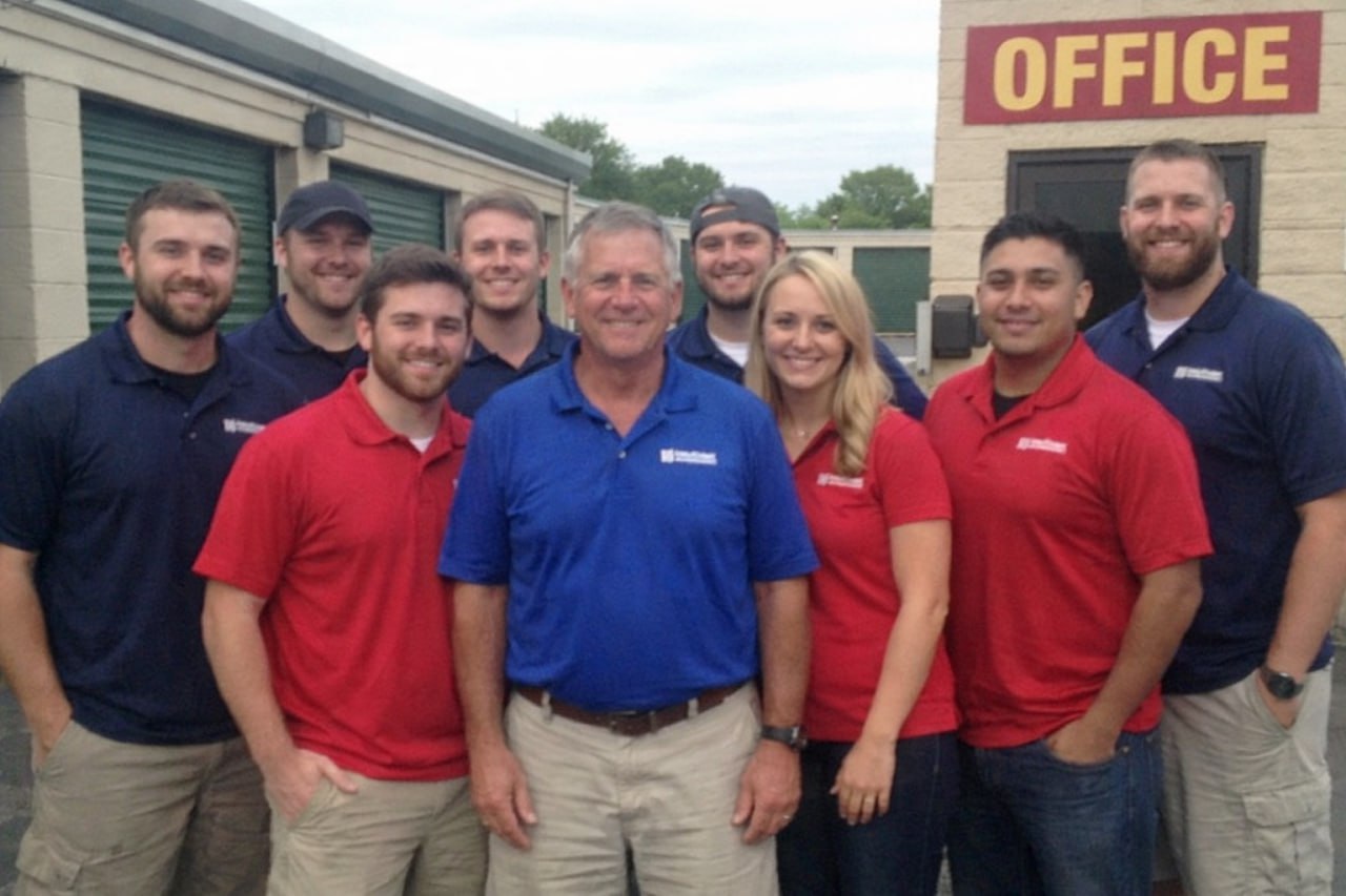 Water damage restoration professionals in Elk Grove, CA